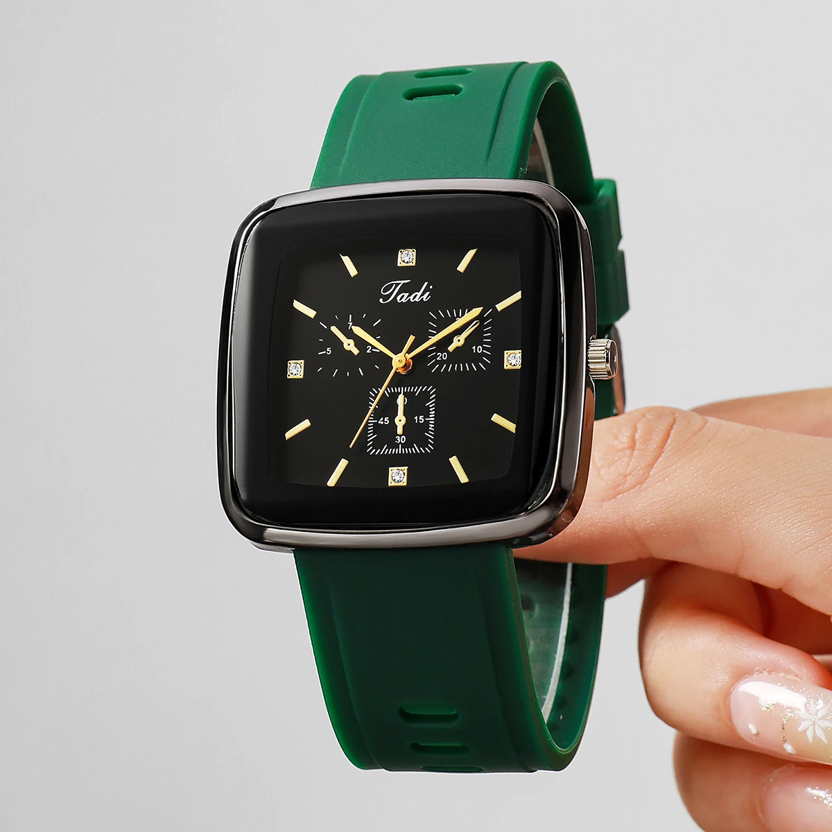 Fashion Rhinestone Square Wome - Silicone Band Women 评论和价格